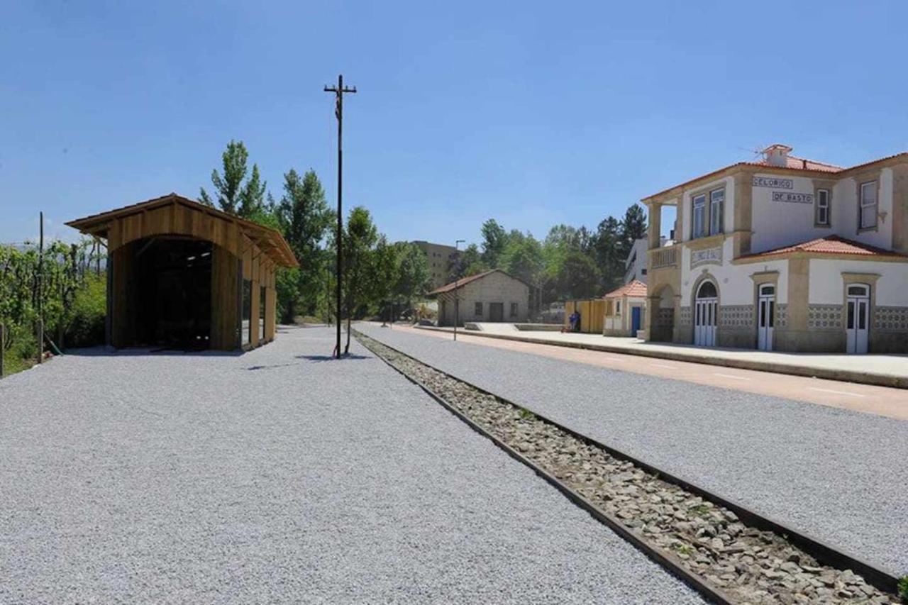 Casa Das Vinhas Camelias De Bastoturismo Rural เซลอริโก จิ บาสโต ภายนอก รูปภาพ