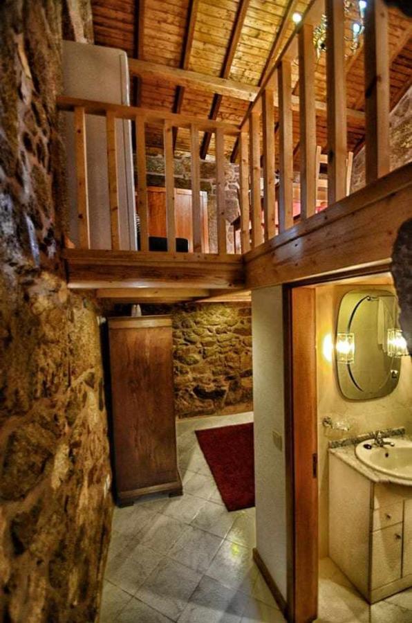 Casa Das Vinhas Camelias De Bastoturismo Rural เซลอริโก จิ บาสโต ภายนอก รูปภาพ